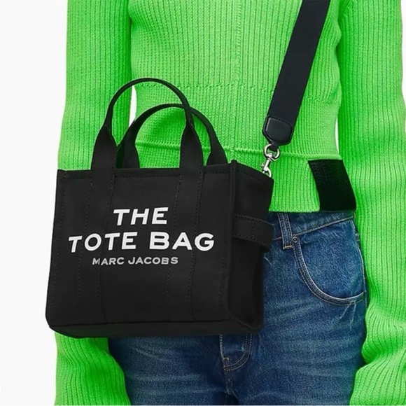 BRAND NEW MARC JACOBS The Small Canvas
Tote Bag - Picture 7 of 7